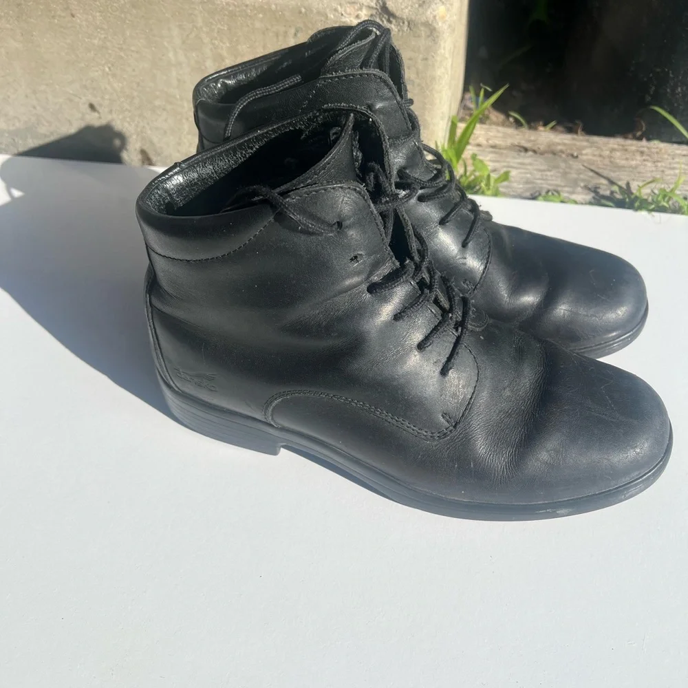 Dansko Black Leather Men's Boots